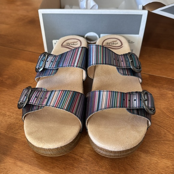 Lightly Used - Worn Once or Twice - Metallic Multi Stripe Women’s Dansko Sandal - Picture 5 of 6